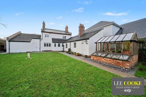 4 bedroom detached house for sale, Park Lane, Stafford ST19