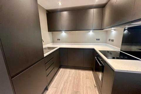 2 bedroom apartment to rent, Jesse Hartley Way, Liverpool