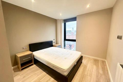 2 bedroom apartment to rent, Jesse Hartley Way, Liverpool