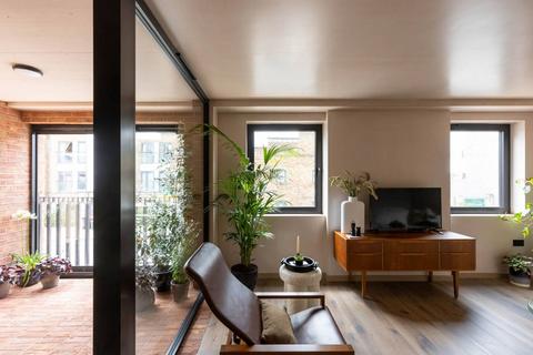 2 bedroom flat for sale, Harrow Road, Kensal Green, London, NW10