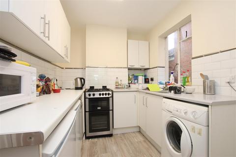 undefined, Westmoreland Street, Bath BA2