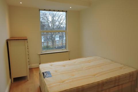 1 bedroom apartment to rent, Grosvenor Avenue, London