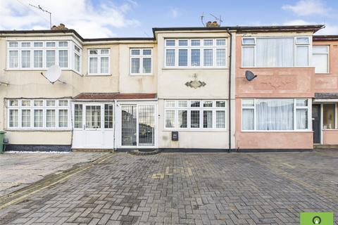 Chestnut Avenue, Hornchurch RM12
