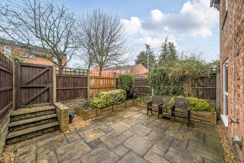 undefined, Hutton Close, Nottingham NG9