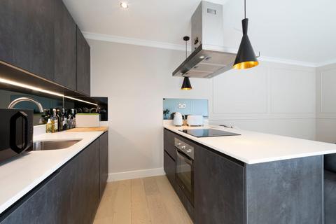 1 bedroom apartment for sale, Diggers Lane, Weybridge, KT13