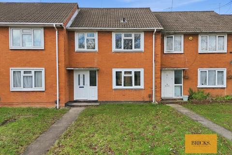 3 bedroom terraced house to rent, Clay Hill Road, Basildon SS16