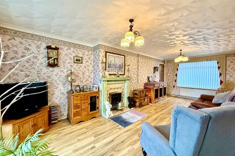 3 bedroom terraced house for sale, Avon Close, Newport NP20