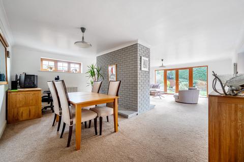 4 bedroom detached house for sale, The Avenue, Hampshire PO14