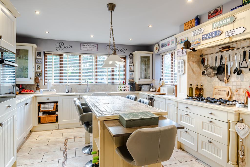 Kitchen2