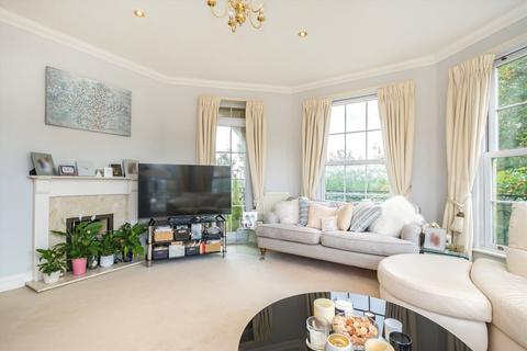 2 bedroom flat for sale, Southlands Drive, London SW19