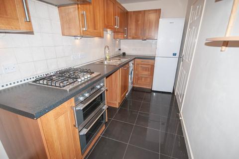 3 bedroom townhouse to rent, Oulton Road, Rugby, CV21