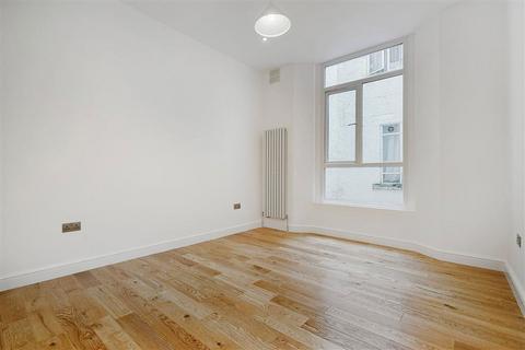 1 bedroom flat to rent, Queensborough Terrace, London W2