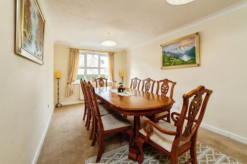 undefined, Redwing Avenue, Chippenham SN14