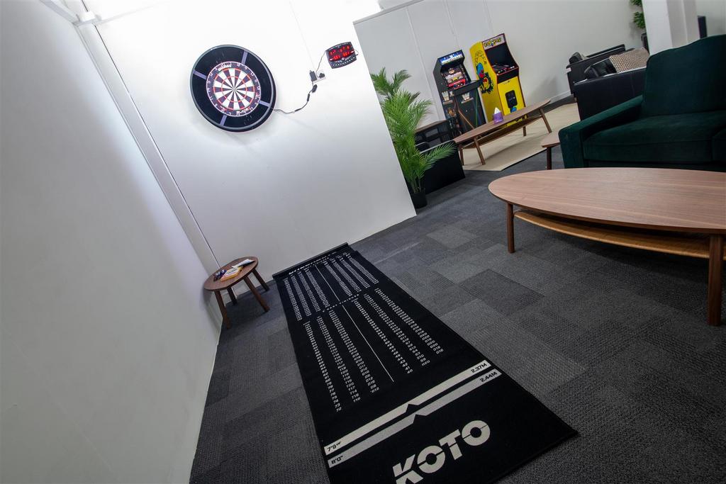 Gamesroom 1.jpg