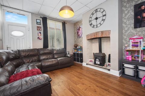 2 bedroom terraced house for sale, Foljambe Street, Wakefield, West Yorkshire