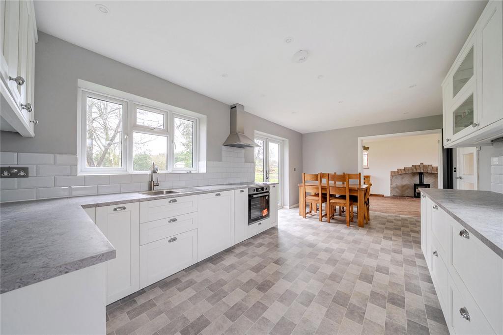 Open Kitchen