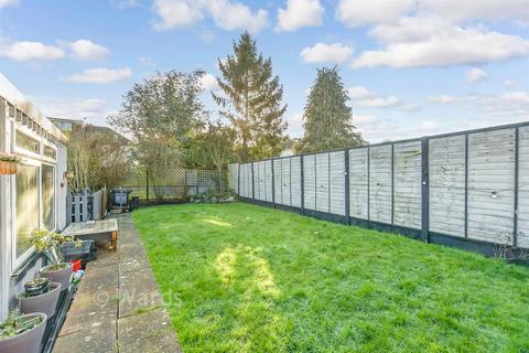 2 bedroom semi-detached house for sale, Cambridge Crescent, Maidstone ME15