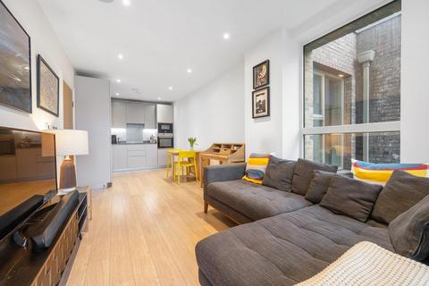 2 bedroom flat for sale, Stockwell Park Walk, SW9