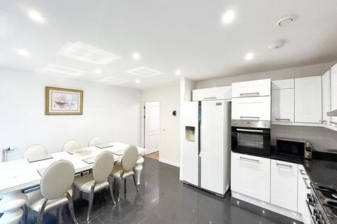 undefined, Eliot Drive, Harrow