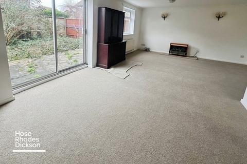 3 bedroom semi-detached house for sale, Alverstone Road, Apse Heath, Sandown