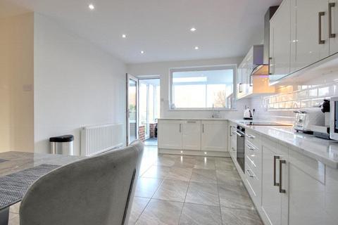 3 bedroom semi-detached bungalow for sale, White Walk, Kirk Ella, Hull