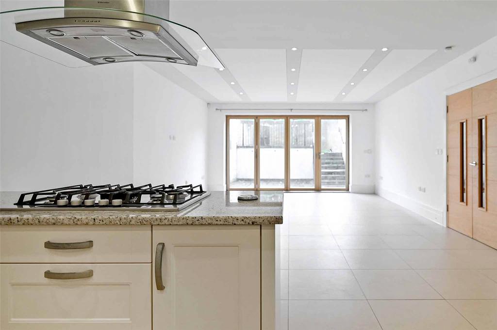 Kitchen/Dining