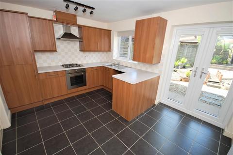 3 bedroom detached house to rent, Kingfishers Reach, Leamington Spa