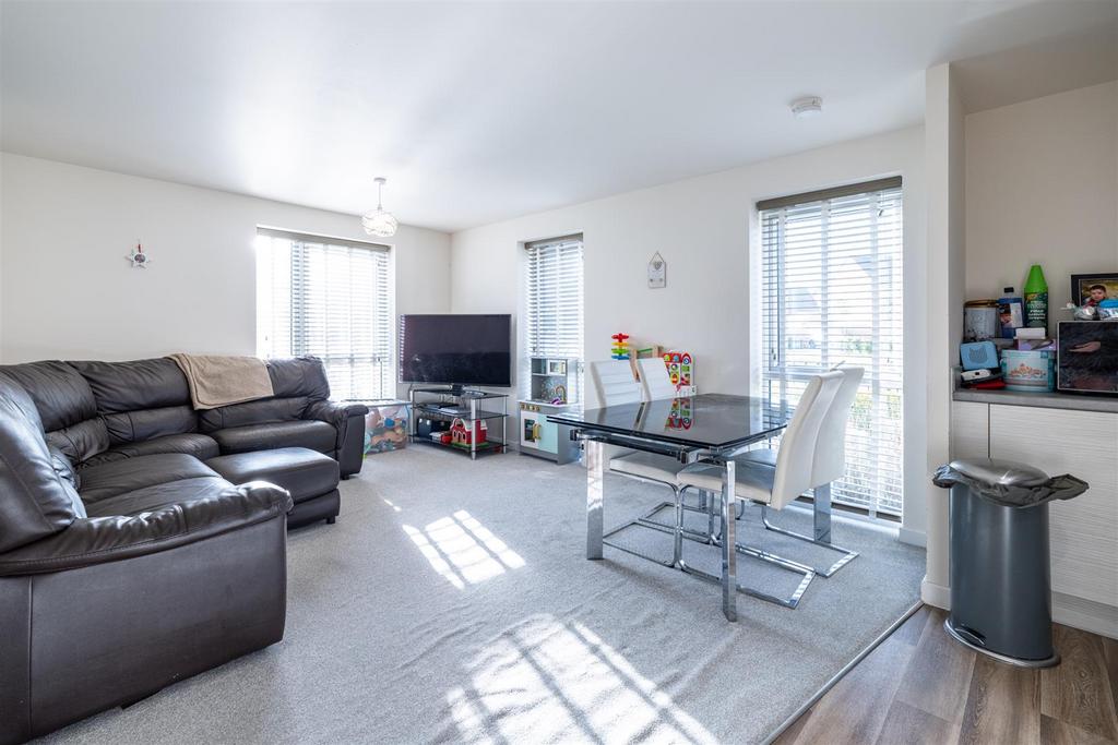 Kitchen/living area