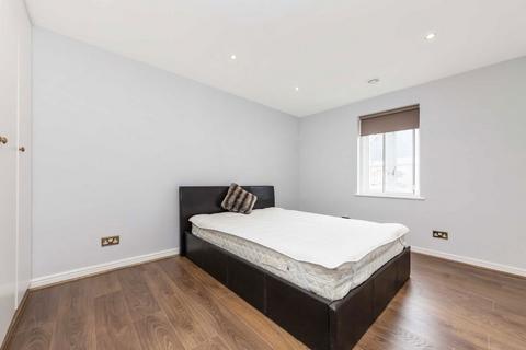 2 bedroom flat for sale, Russell Road, London W14
