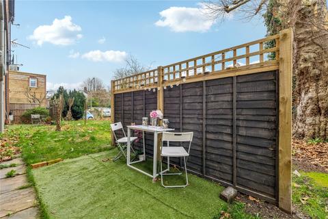 2 bedroom apartment for sale, Mayford Close, SW12