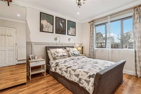 2 bedroom apartment for sale, Mayford Close, SW12