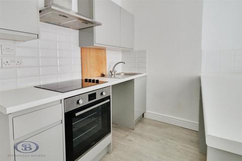 2 bedroom house for sale, Derrington Avenue, Crewe