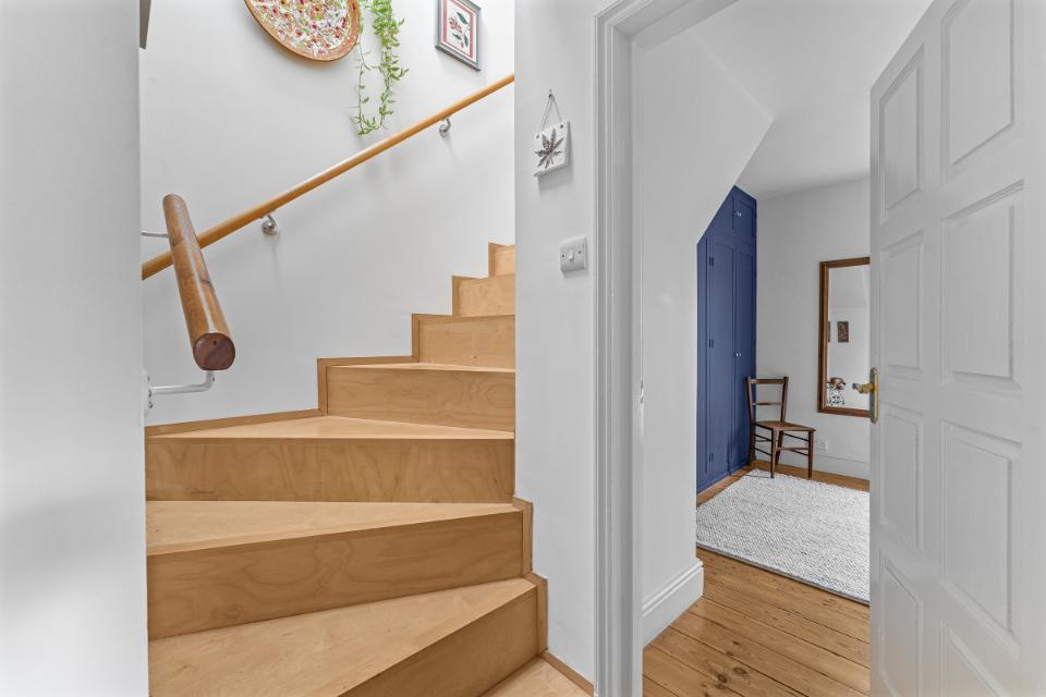 Stepstone House-33.jpg