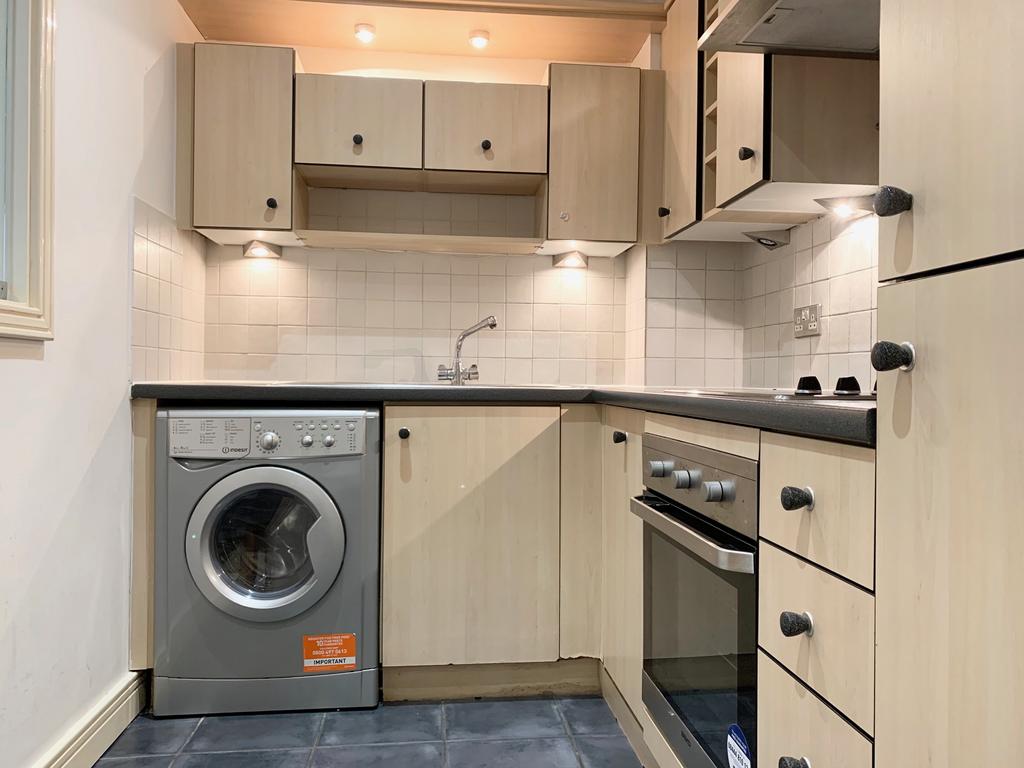 Kitchen (3)