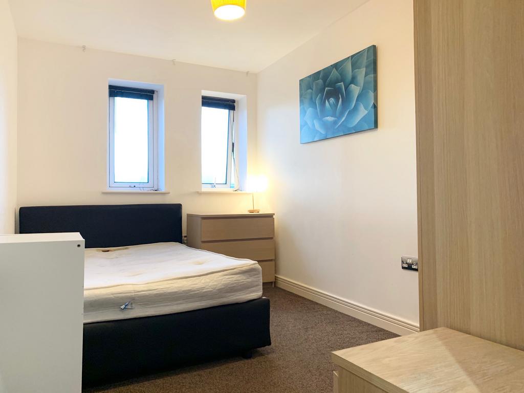 Second Bedroom (1)