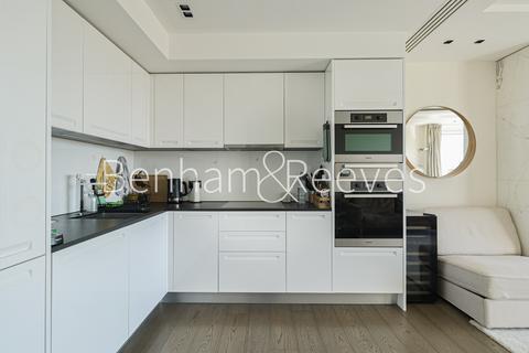 2 bedroom apartment to rent, Kensington High Street,  Wolfe House W14