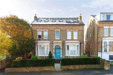 3 bedroom apartment for sale, Edge Hill, Wimbledon, London, SW19