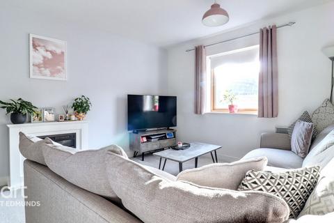 2 bedroom flat for sale, Forum Court, Bury St Edmunds