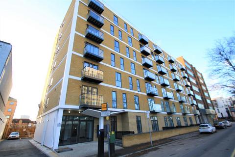 Victoria Avenue, Southend-On-Sea