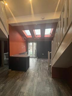1 bedroom flat to rent, Dyffryn Road, Rhydyfelin