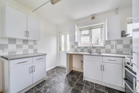 2 bedroom maisonette for sale, South Street, Barming, Maidstone