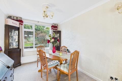 3 bedroom detached house for sale, Salisbury Drive, Dukinfield, SK16 5DL