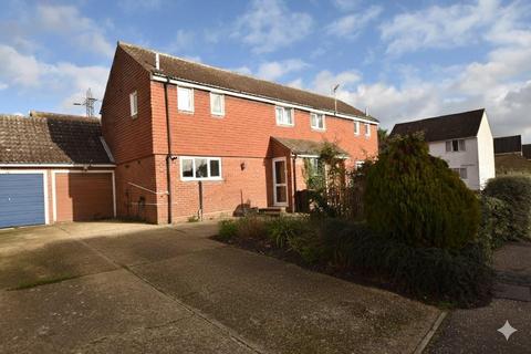 3 bedroom semi-detached house for sale, Hamberts Road, South Woodham Ferrers