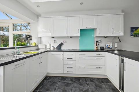 2 bedroom semi-detached bungalow for sale, The Ridge, Chelmsford CM3