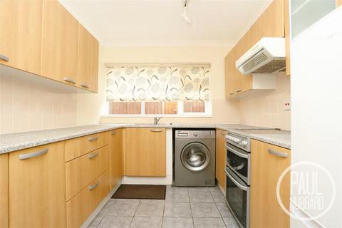 2 bedroom detached bungalow for sale, Fern Avenue, Oulton Broad, NR32