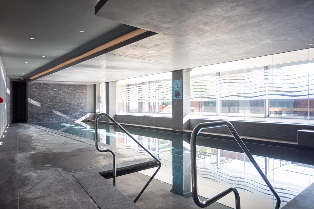 Residents Pool