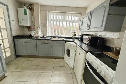2 bedroom terraced house for sale, Hinton Road, Crewe, Cheshire, CW2