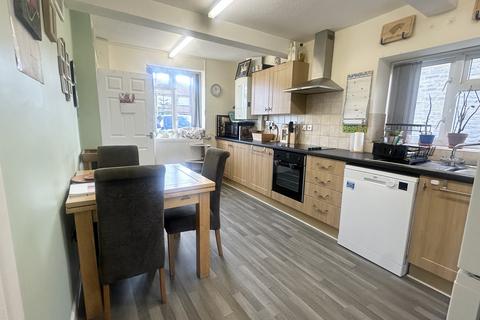 3 bedroom semi-detached house for sale, Somerton TA11