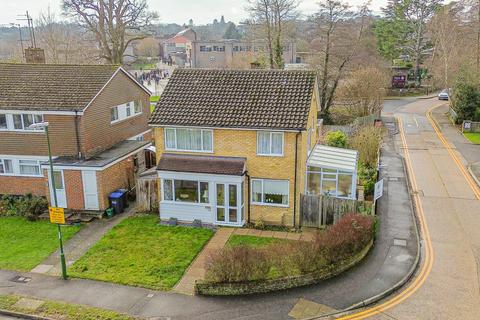 3 bedroom detached house for sale, Appledore Gardens, Lindfield, RH16