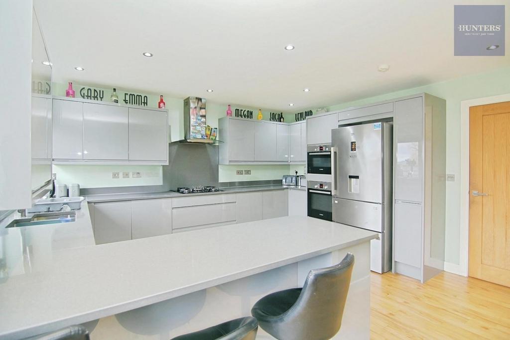Kitchen diner